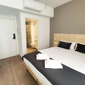 Global & Apartahotel